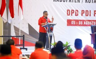 PDIP Terkejut Airlangga Mundur dari Posisi Ketum Golkar