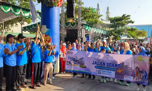 Ribuan Warga Muhammadiyah Napak Tilas Berdirinya RS PKU Karanganyar