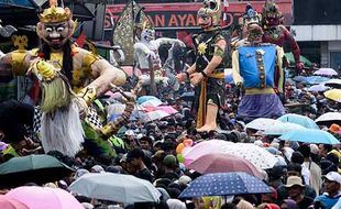 Kemeriahan Karnaval Kemerdekaan RI di Lembang Bandung Barat