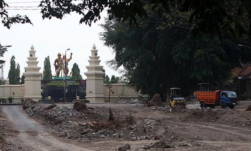 Pembangunan Lahan Parkir dan Penataan Kawasan TMP Kusuma Bhakti Jurug Solo