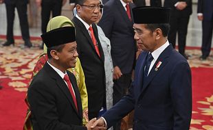 PDIP Kritik Keras Langkah Jokowi Reshuffle Kabinet di Akhir Masa Jabatan