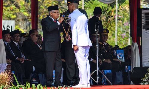 Wapres Ma’ruf Amin Lantik 1.079 Pamong Praja Muda IPDN di Sumedang