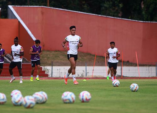 Jalani Laga Sulit di Kandang Persebaya Besok, Persis akan Bermain Lebih Bertahan