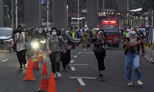 Kebocoran Pipa Gas Milik PGN di Jl Rasuna Said Jakarta