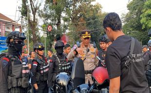 Bawa Senjata Tajam dan Bottom Stick, 4 Suporter PSIS Semarang Ditangkap