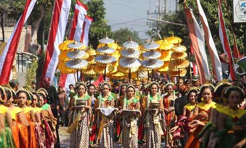 Tradisi Ziarah Punden Prabu Anom di Kediri