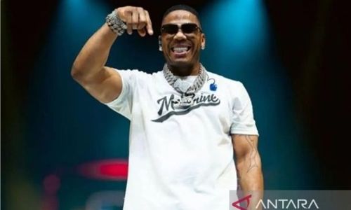 Digeledah Polisi, Rapper Nelly Bawa Pil Ekstasi