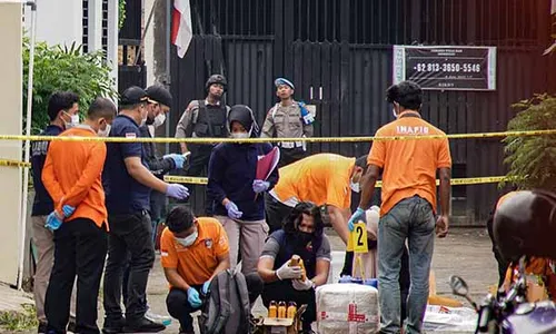 Penggeledahan Rumah Terduga Teroris di Batu, Polisi Temukan Bahan Peledak