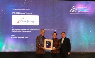 Bank Jateng Raih Penghargaan dalam Indonesia Best Digital Finance Awards 2024