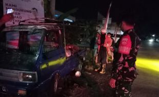 Korsleting, Mobil Carry Milik Warga Karangpelem Sragen Ludes Terbakar