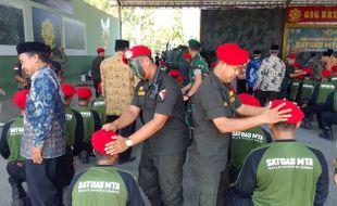 Gandeng Yonif 413/Bremoro, Satgas MTA Gelar Diklatsar III dan Bela Negara