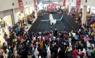 Festival Barongsai dan Liong di Solo Paragon Mall Sedot Animo Ratusan Penonton