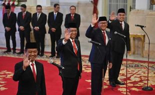 Presiden Jokowi Lantik Sejumlah Menteri Baru Hasil Reshuffle