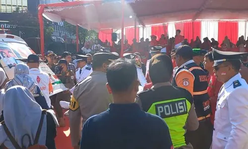 Kades Bawak Jatuh dari Kuda dan Sempat Pingsan saat Karnaval Pembangunan Klaten