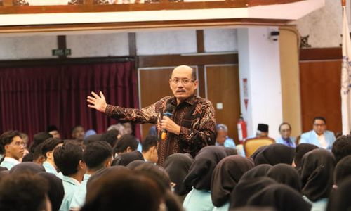 Berlangsung 3 Hari, 10.714 Mahasiswa Baru UNS Solo Ikuti PKKMB 2024