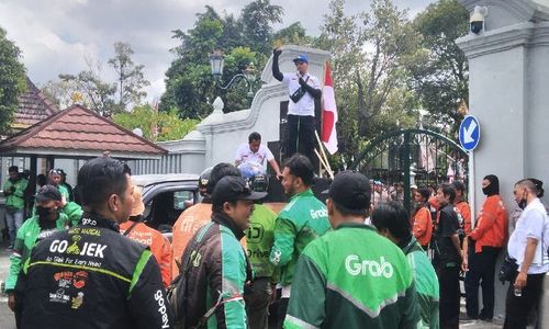 Ojol Jogja Demo Minta Pemerintah Sesuaikan Regulasi Tarif