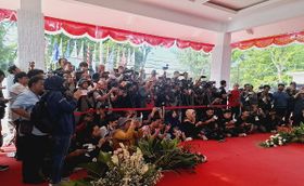 KPU Beri Fasilitas Konferensi Pers pada Pendaftaran Paslon Pilgub Jateng