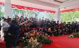 KPU Beri Fasilitas Konferensi Pers pada Pendaftaran Paslon Pilgub Jateng