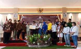 Raih Dukungan 13 Parpol termasuk Gerindra, Robby-Nina Daftar ke KPU Salatiga