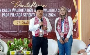 Paslon Pilwalkot Salatiga Robby-Nina Bentuk Tim Pemenangan & Solidkan Relawan