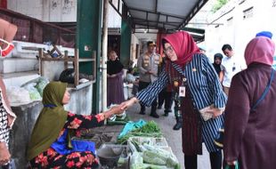 Pedagang Sukoharjo Full Senyum, Pasar Direvitalisasi dan Diberi Kredit Ringan