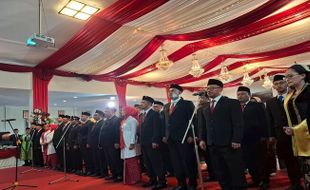 44 Anggota DPRD Periode 2024-2029 Karanganyar Dilantik, Satu Kursi Kosong  