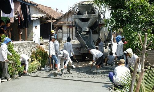 Jawa Tengah Ulang Tahun, Semen Gresik Rembang Turut Membangun