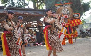 Lestarikan Seni Budaya, Semen Gresik Dampingi Kelompok Reog Singo Wahyu Wibowo