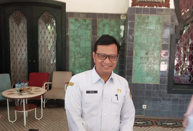 Hari Pertama Jadi Pjs Wali Kota Solo, Dhoni Widianto Langsung ke TPA Putri Cempo