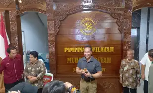 Adik Gus Dur Jadi Ketua Tim Pemenangan Andika-Hendi