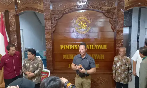 Adik Gus Dur Jadi Ketua Tim Pemenangan Andika-Hendi