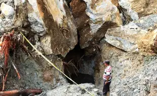 Pencarian Tim SAR Selesai, Total 13 Orang Tewas di Longsor Tambang Emas Solok