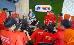 Manfaatkan Medsos untuk Perkuat Citra Diri, Siswa De Access Hotel & Culinary Training Center Kunjungi Solopos