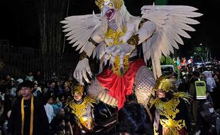 Berlangsung Meriah, 34 Kelompok Seni Tampil di Borobudur Night Carnival