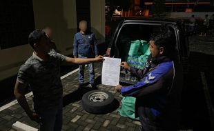 Polres Demak Gagalkan Pengiriman Bahan Baku Miras Racikan Es Moni dari Grobogan