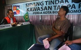 Razia dan Sidang Tipiring Perda Kawasan Tanpa Rokok di Kota Bogor