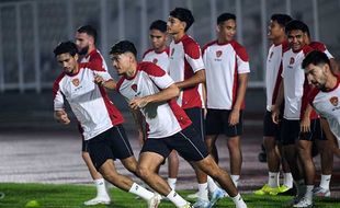 Momen Latihan Resmi Timnas Indonesia Jelang Pertandingan Lawan Australia