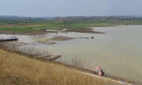 Musim Kemarau, Volume Air di Waduk Dawuhan Madiun Menyusut