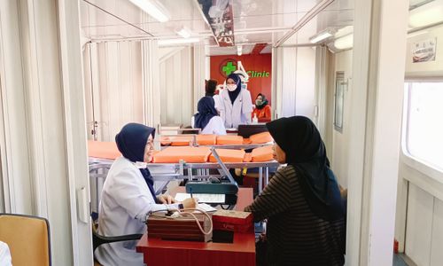 Meriahkan HUT ke-79 KAI, Rail Clinic Beri Layanan di Stasiun Solo Kota