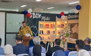 Kedubes Australia Luncurkan Aussie Banget Corner di Perpustakaan UNS Solo