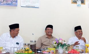 Cagub Jateng Ahmad Luthfi Napak Tilas di Ponpes Gus Dur