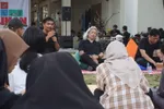 Sastrawan Ngobrol Bareng Anak Muda di Solo, Bahas Politik dan Budaya Kibul