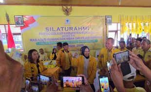 Keluar dari PDIP, Cawabup Boyolali Dwi Fajar Nirwana Kantongi KTA Golkar