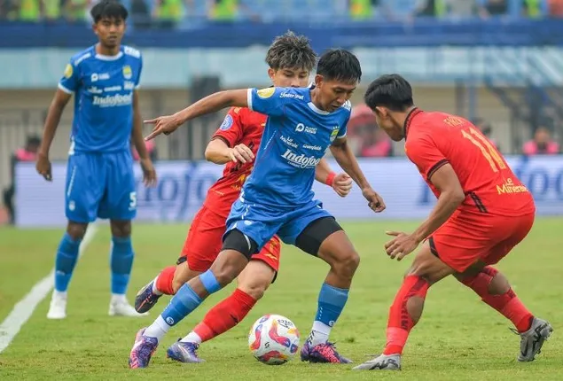 Menangi El Clasico Indonesia, Persib Tekuk Persija 2-0 di Kandang