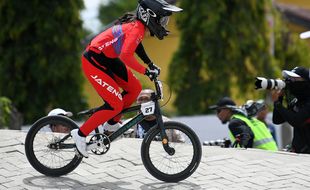 Amellya Nur Sifa Tambah Medali Emas Jateng di Balap Sepeda BMX Racing PON XXI