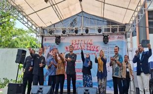 Ratusan Pengunjung Serbu Festival Literasi di Disarpus Karanganyar