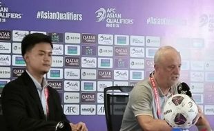 Graham Arnold Nyesal Tak Bisa Kalahkan Indonesia, Puji Kualitas Maarten Paes