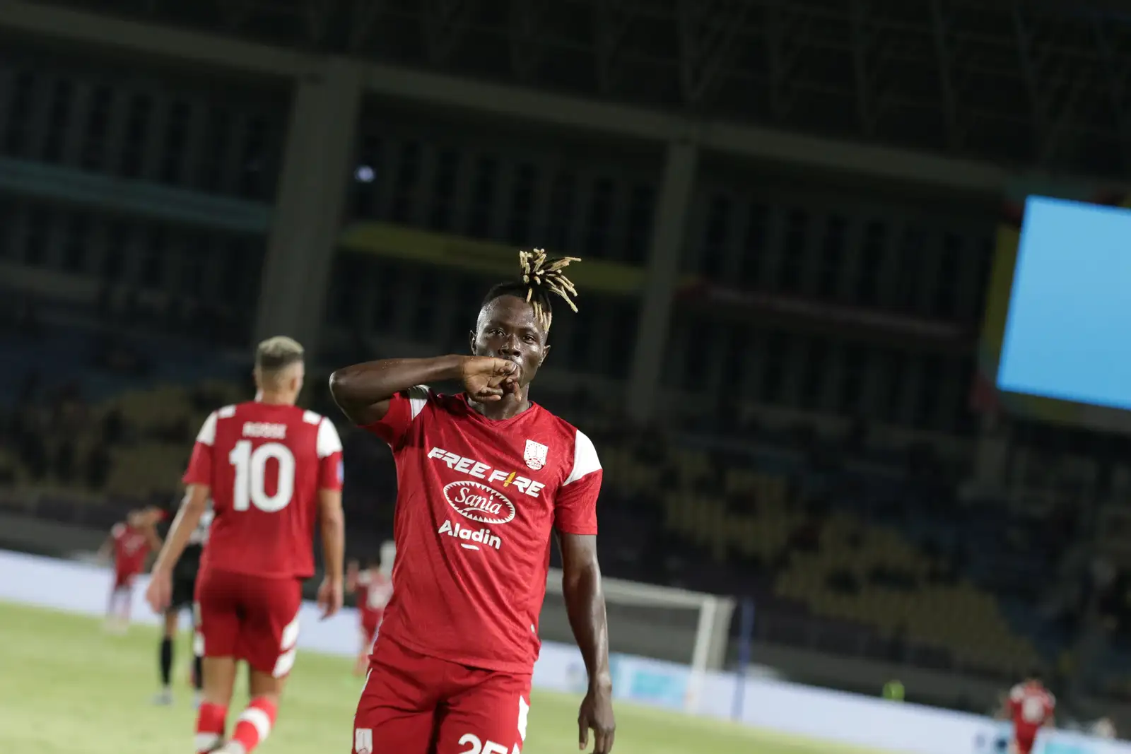 Moussa Sidibe Tokoh Utama saat Persis Solo Gulung Madura United 4-0