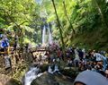 Libur Panjang Maulid, Wisatawan Banjiri Air Terjun Jumog dan Telaga Madirda