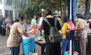 Indahnya Toleransi, Kedai Kasih Katedral di Semarang Bagikan Sarapan Gratis Setiap Sabtu Pagi